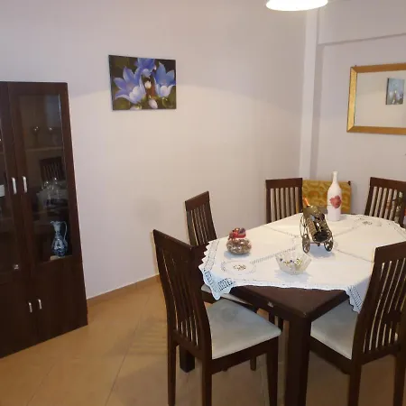 Family House Argosztóli