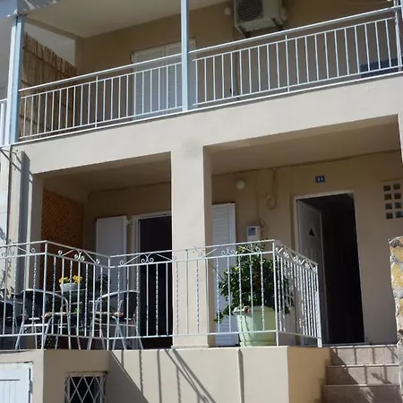 Family House *